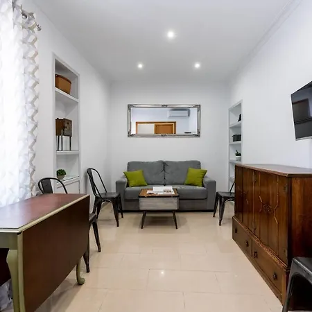 Apartamento Holi-rent Salado Sevilla